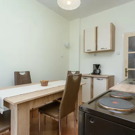 Apartment Jezevac