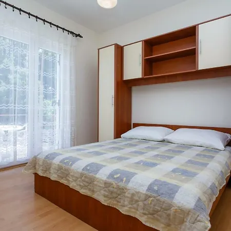 Jezevac Appartement *