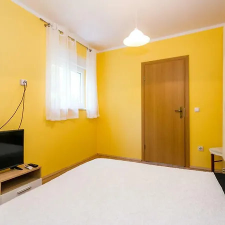Jezevac Apartment Krk Town